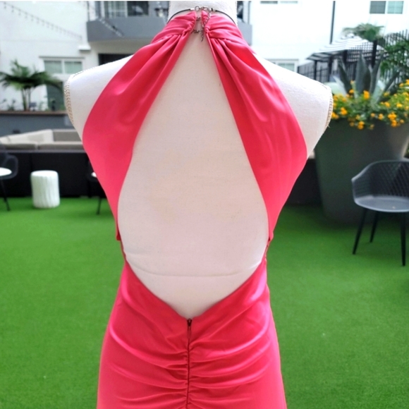 🆕️🆑️ Bright Pink Party Dress | Open Back Floor Length Deep V-neckline 5/6 - Picture 5 of 16